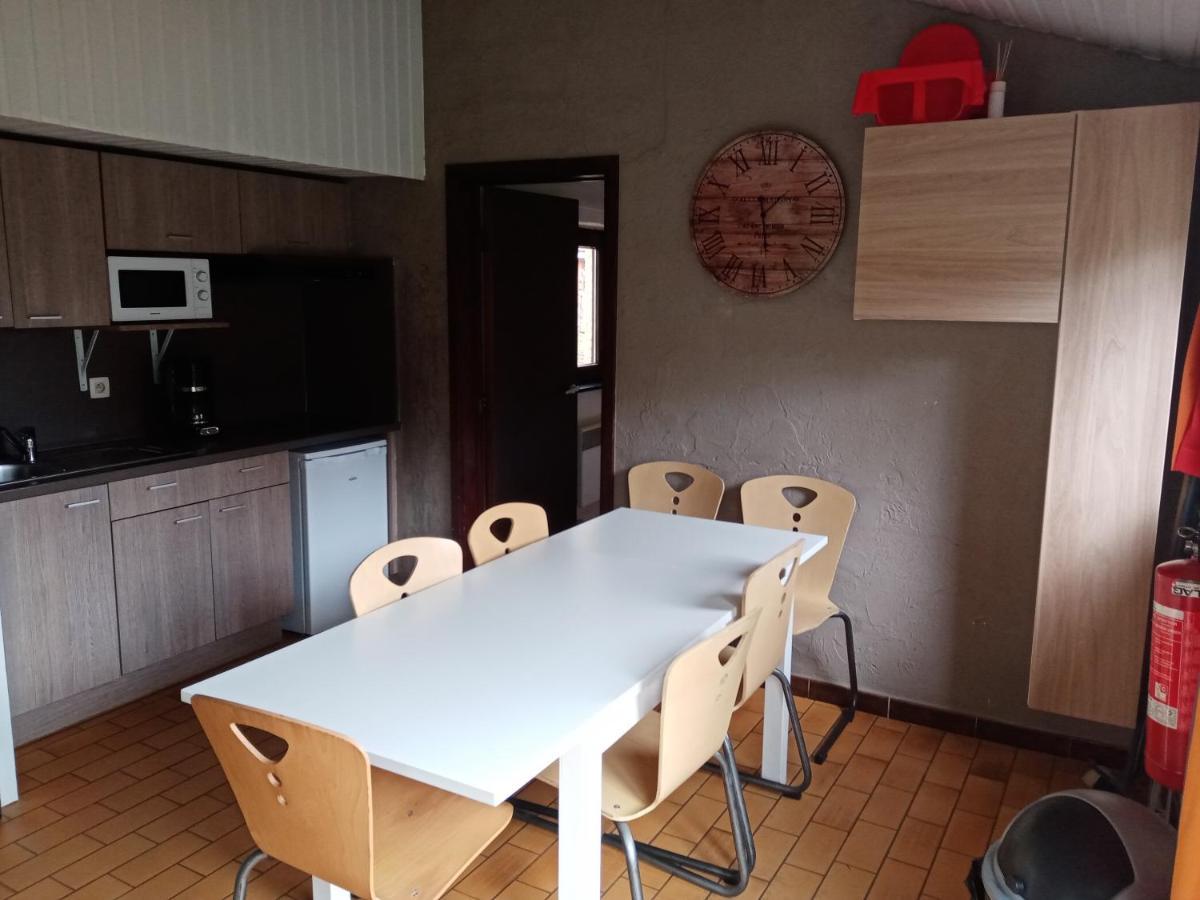 Le Repaire Des Belettes Vallee De Rabais Virton Exterior foto